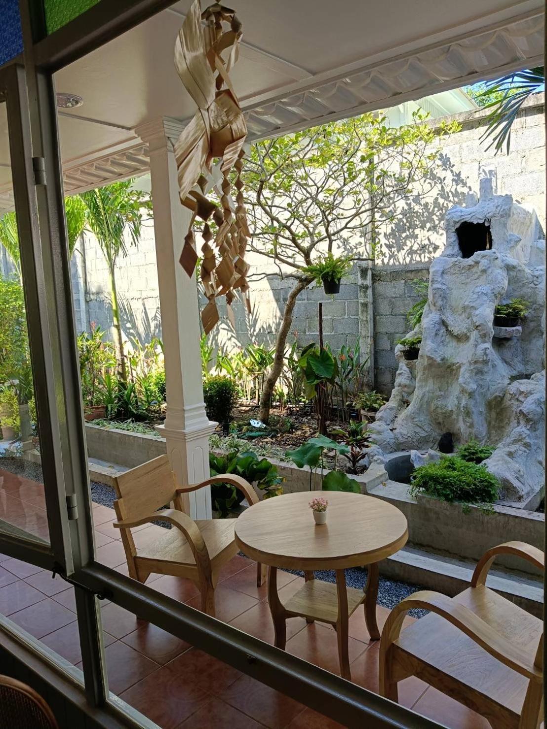 Baan Debtida Hotel Bangkok Exterior photo